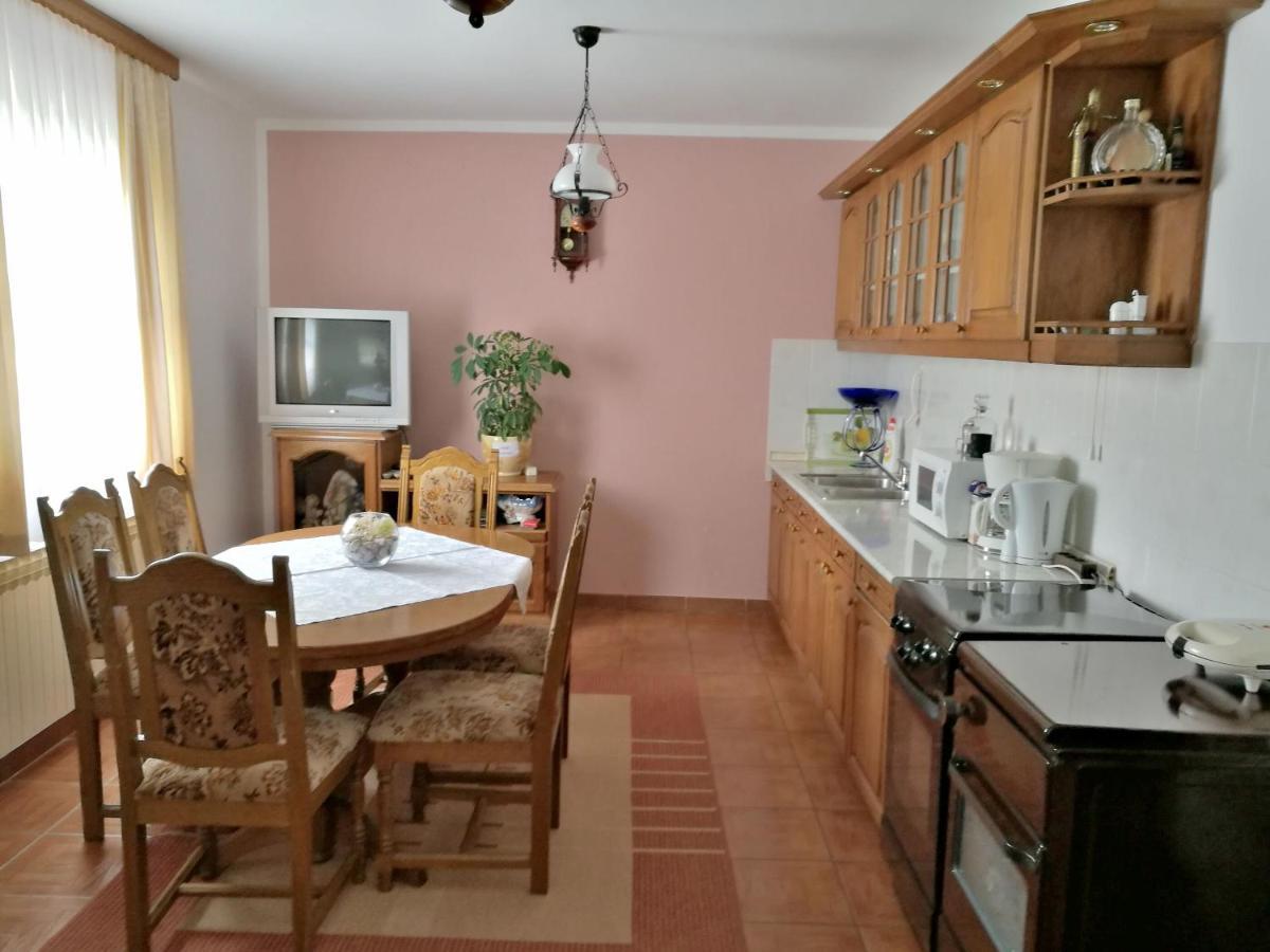 Villa House Marica à Poljanak Extérieur photo